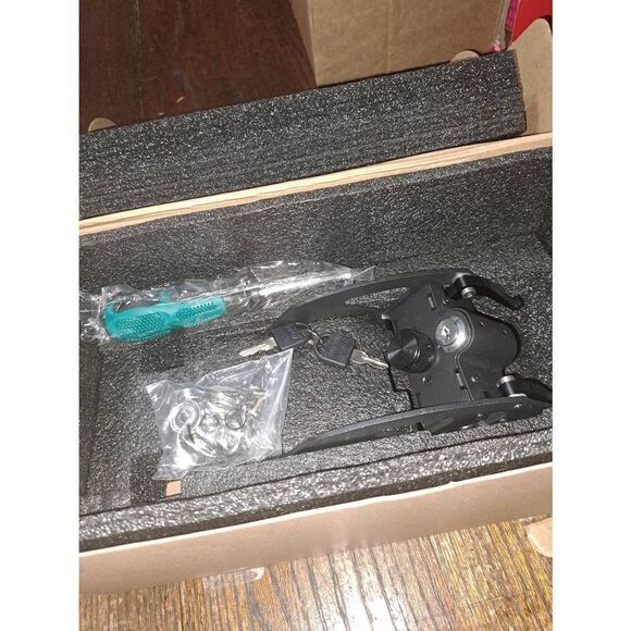 New Tesla Model 3 2017-23 No Drill Anti Theft Front License Plate Holder - Picture 4 of 6